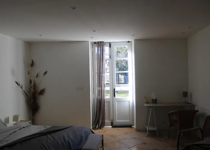 Mas Des Lecques Πανσιόν *